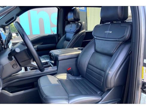 Used 2025 Ford F350 Platinum AWD/4WD image 27