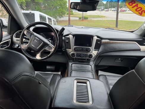 Used 2018 GMC Yukon Denali RWD image 13