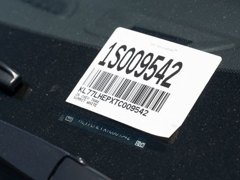 Used 2026 Chevrolet Trax LT w/ Driver Confidence Package FWD image 43