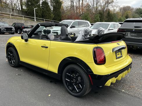 New 2026 MINI Cooper S image 5