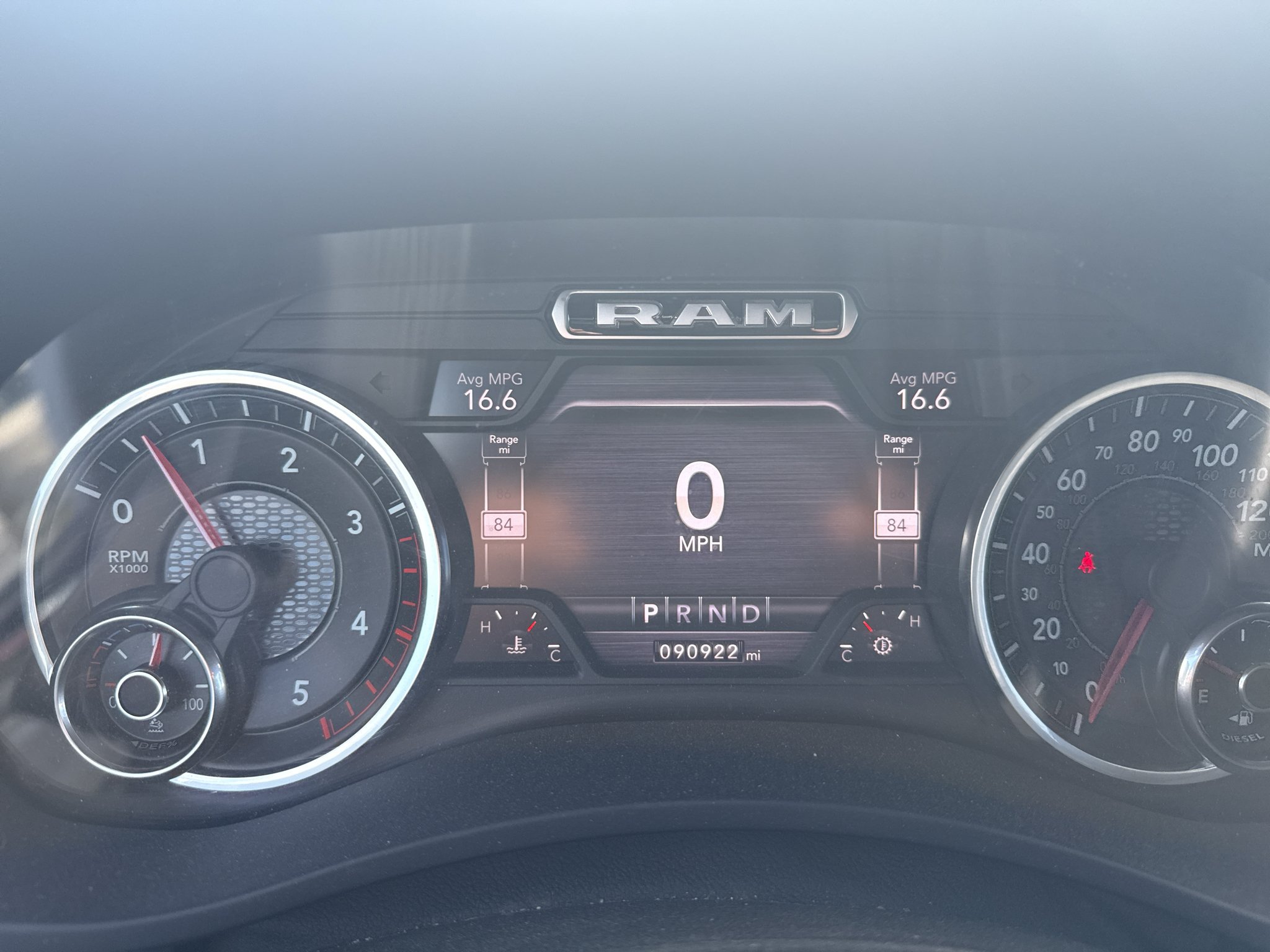 Used 2019 RAM 3500 Laramie AWD/4WD image 3