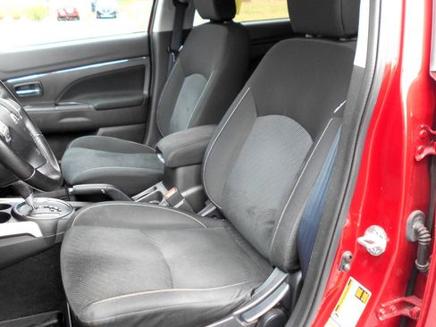 Used 2013 Mitsubishi Outlander Sport SE image 9