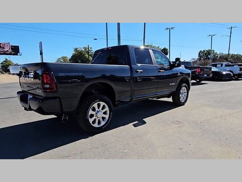 New 2026 RAM 2500 Big Horn image 33