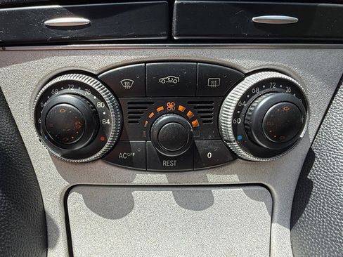 Used 2005 Mercedes-Benz SL 55 AMG image 21