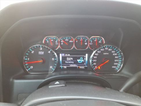 Used 2018 Chevrolet Silverado 1500 LT w/ Texas Edition RWD image 14