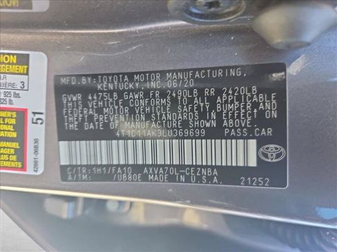Used 2020 Toyota Camry LE w/ Carpet Mat Package FWD image 18