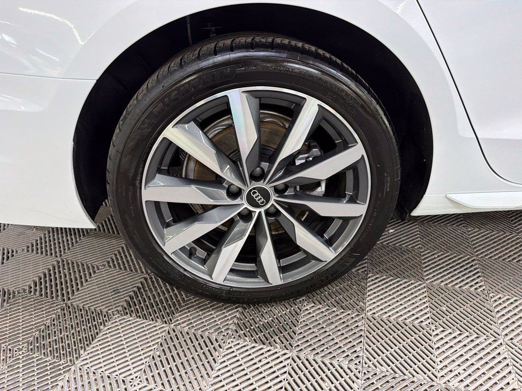 Used 2021 Audi A4 2.0T Premium Plus AWD/4WD image 13