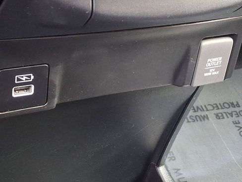 Used 2023 Honda Odyssey Sport image 25