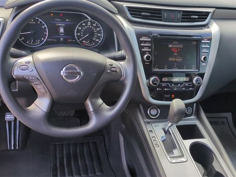 Used 2019 Nissan Murano S image 14