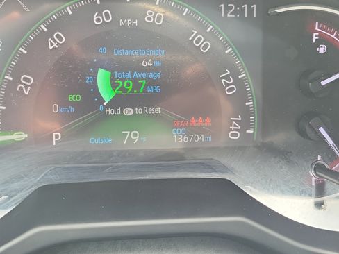 Used 2021 Toyota RAV4 Limited AWD/4WD image 23