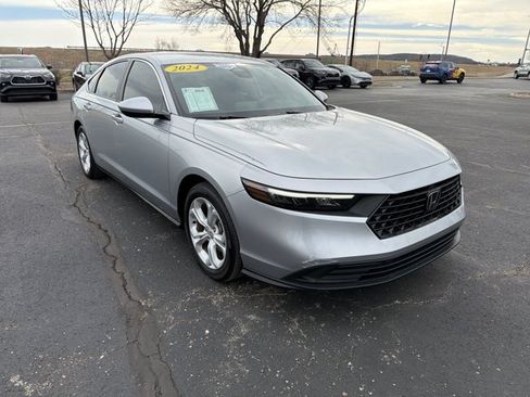Used 2024 Honda Accord LX image 4