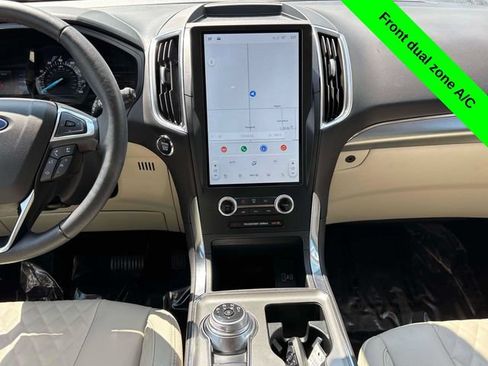 Used 2024 Ford Edge Titanium AWD/4WD image 31