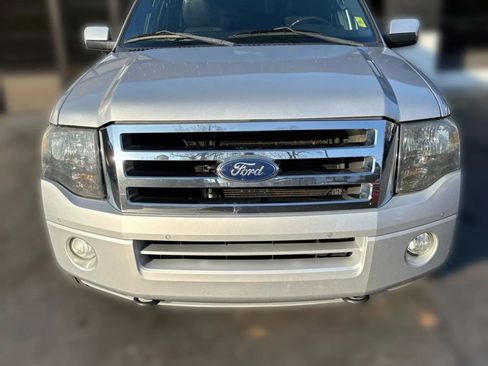 Used 2012 Ford Expedition Limited image 8