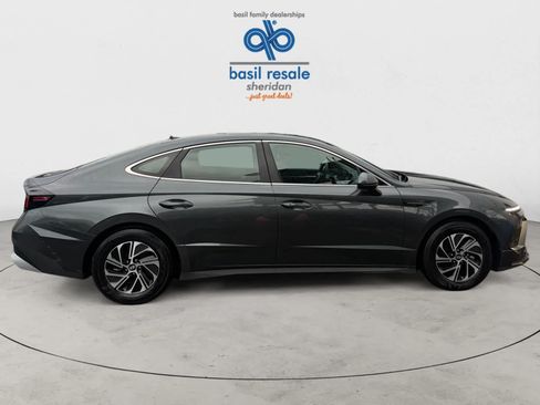 Used 2026 Hyundai Sonata Blue FWD image 8