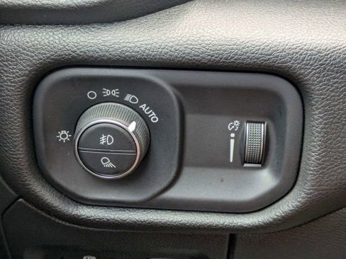 Used 2023 RAM 1500 Big Horn AWD/4WD image 24