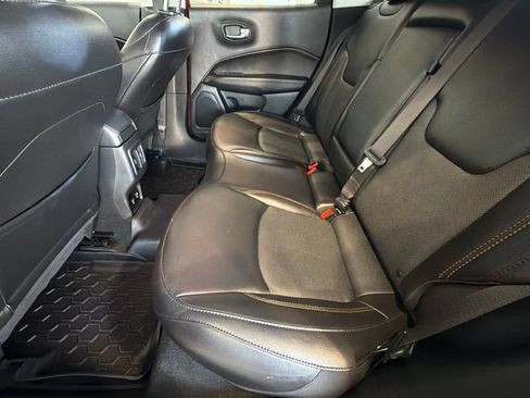 Used 2020 Jeep Compass Limited w/ Rear Convenience Group AWD/4WD image 32