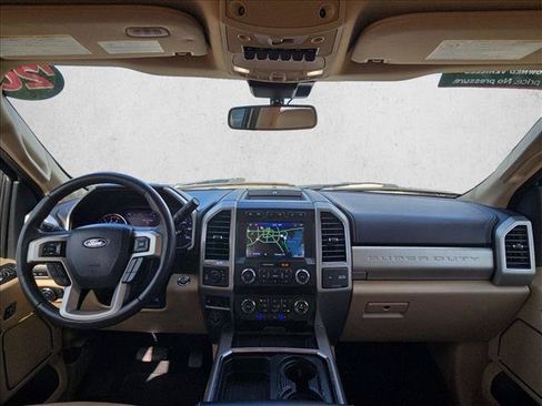 Used 2020 Ford F250 Lariat w/ Lariat Ultimate Package AWD/4WD image 16