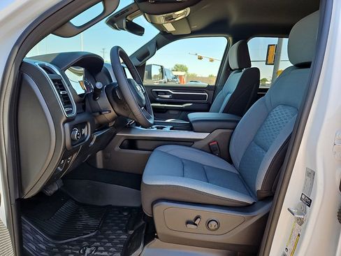 New 2026 RAM 1500 Big Horn AWD/4WD image 12