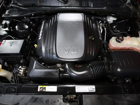 Used 2013 Dodge Challenger R/T RWD image 24