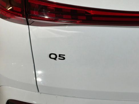 Used 2025 Audi Q5 Premium w/ Convenience Package AWD/4WD image 26