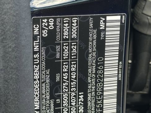 Certified 2024 Mercedes-Benz GLS 450 4MATIC image 38