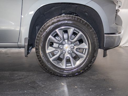 New 2026 Chevrolet Silverado 1500 LT image 8