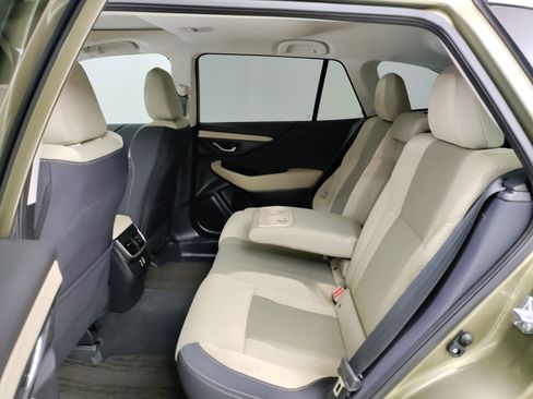 Used 2025 Subaru Outback Premium image 14