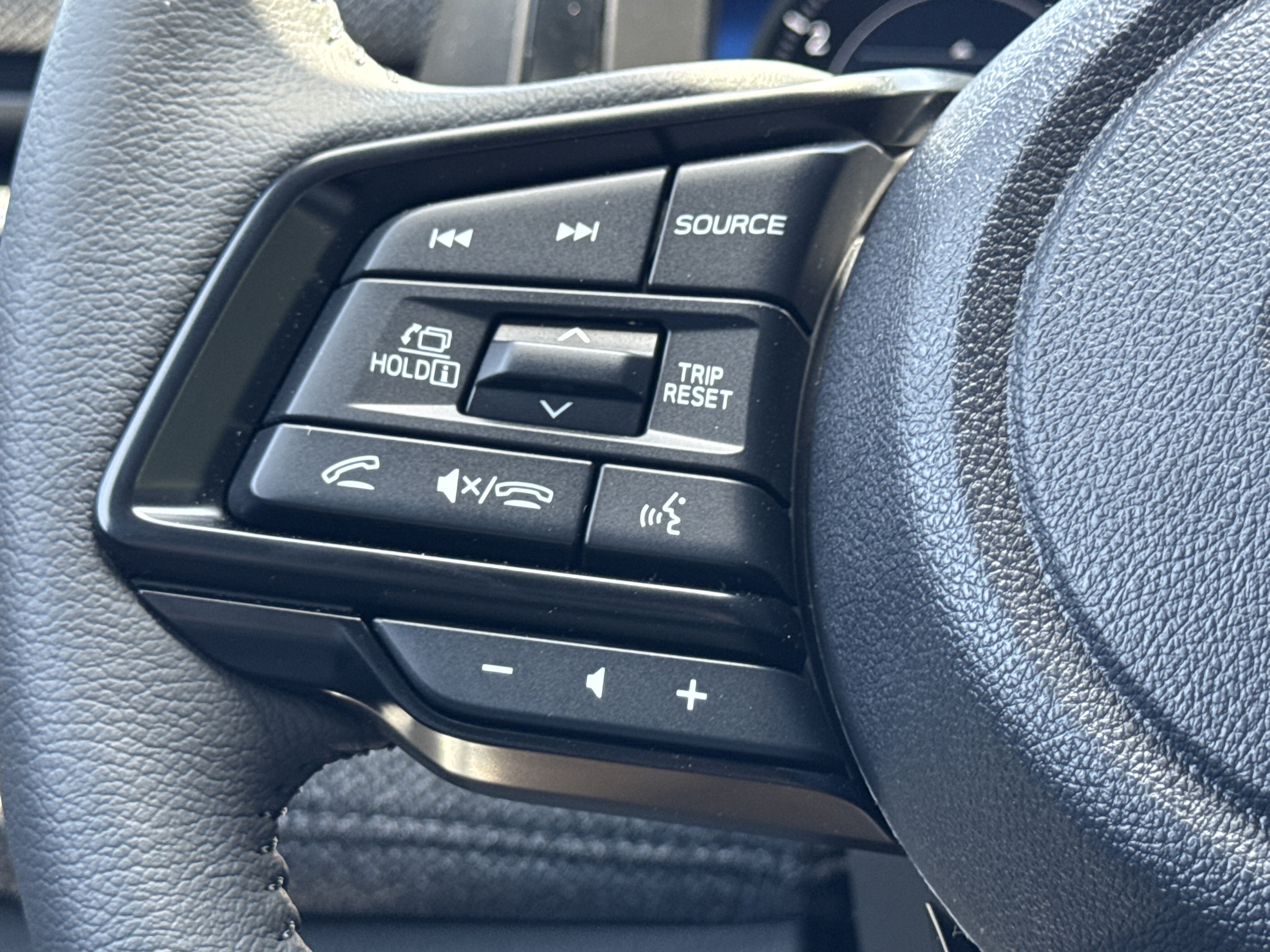 New 2026 Subaru Outback Limited AWD/4WD image 6