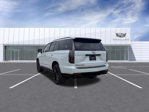Certified 2026 Cadillac Escalade Sport w/ LPO, ONYX Package AWD/4WD image 11