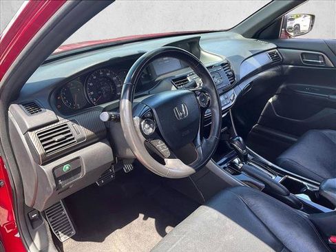 Used 2017 Honda Accord Sport Special Edition image 14