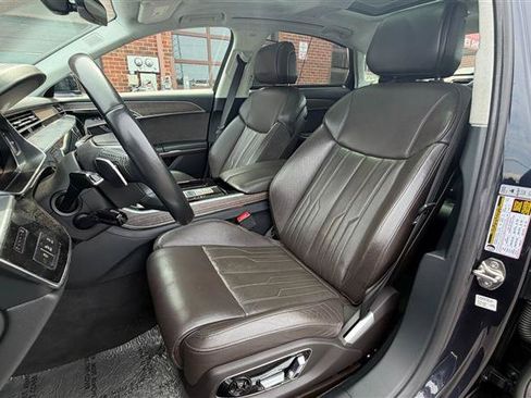 Used 2019 Audi A8 L 3.0T w/ Luxury Package AWD/4WD image 32