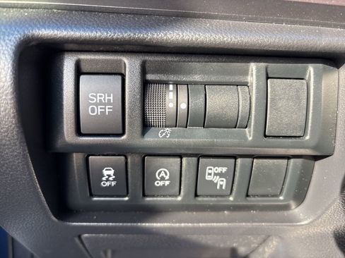 Used 2023 Subaru Crosstrek 2.5i Limited image 15