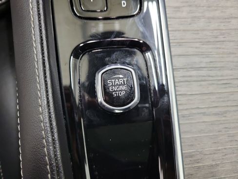 Certified 2023 Volvo S90 B6 Ultimate image 32