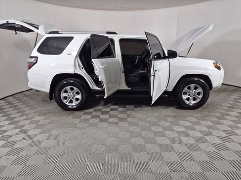 Used 2023 Toyota 4Runner SR5 Premium RWD image 9