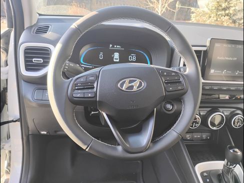 New 2026 Hyundai Venue SEL FWD image 21