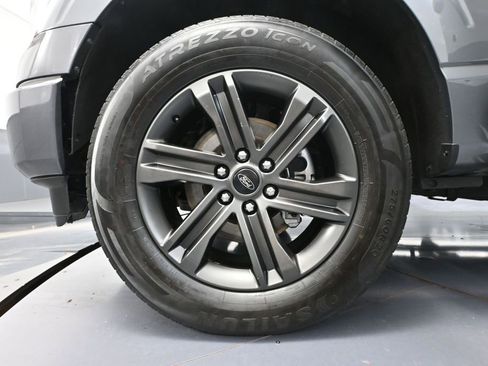 Used 2022 Ford F150 Lariat w/ Equipment Group 502A High AWD/4WD image 20