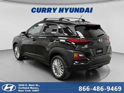 Used 2021 Hyundai Kona SEL image 3