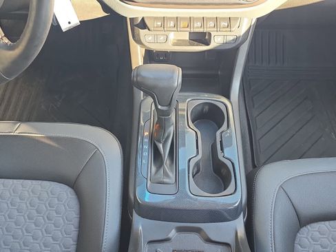 Used 2019 Chevrolet Colorado Z71 image 15