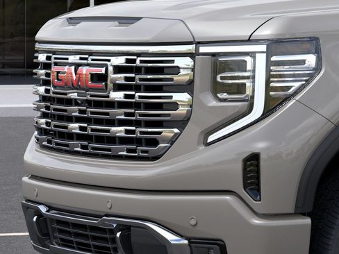 New 2026 GMC Sierra 1500 Denali w/ Denali Reserve Package RWD image 13