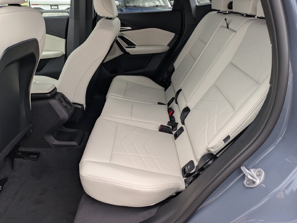 New 2027 BMW X1 xDrive28i AWD/4WD image 22
