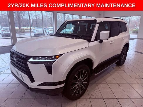 Certified 2024 Lexus GX 550 w/ Accessory Package (Z1) image 3
