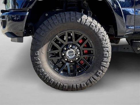 Used 2022 Ford F250 Lariat w/ Tremor Off-Road Package AWD/4WD image 10