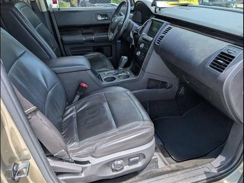 Used 2013 Ford Flex SEL FWD image 18