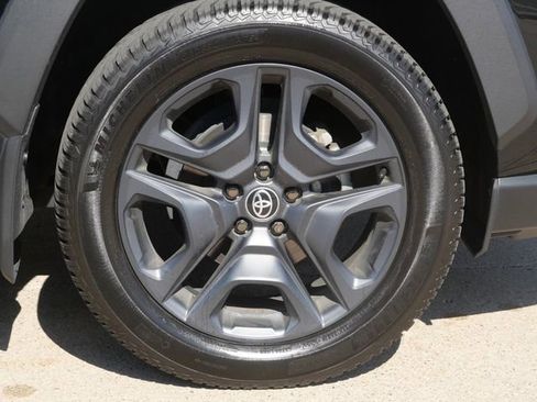 Used 2022 Toyota RAV4 Adventure w/ Convenience Package image 9