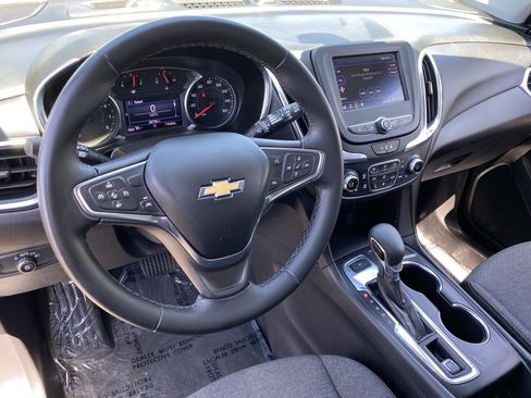 Used 2024 Chevrolet Equinox LT AWD/4WD image 18