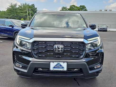 Used 2023 Honda Passport EX-L image 2