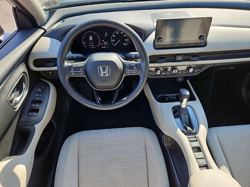 Used 2024 Honda HR-V LX image 11