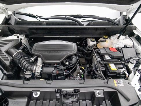 Used 2023 GMC Acadia SLT w/ Preferred Package image 13