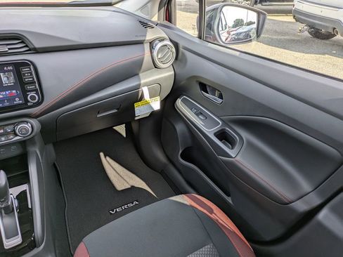 New 2025 Nissan Versa SR w/ Trunk Package image 16