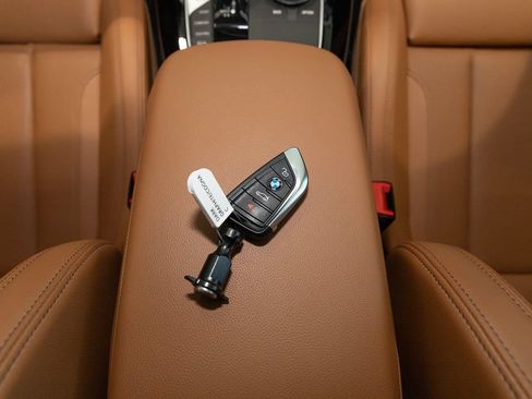 Used 2022 BMW X3 xDrive30i w/ Premium Package 2 AWD/4WD image 28